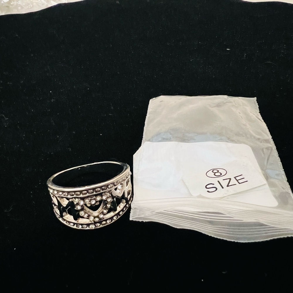 New Mom ring - Picture 2 of 4